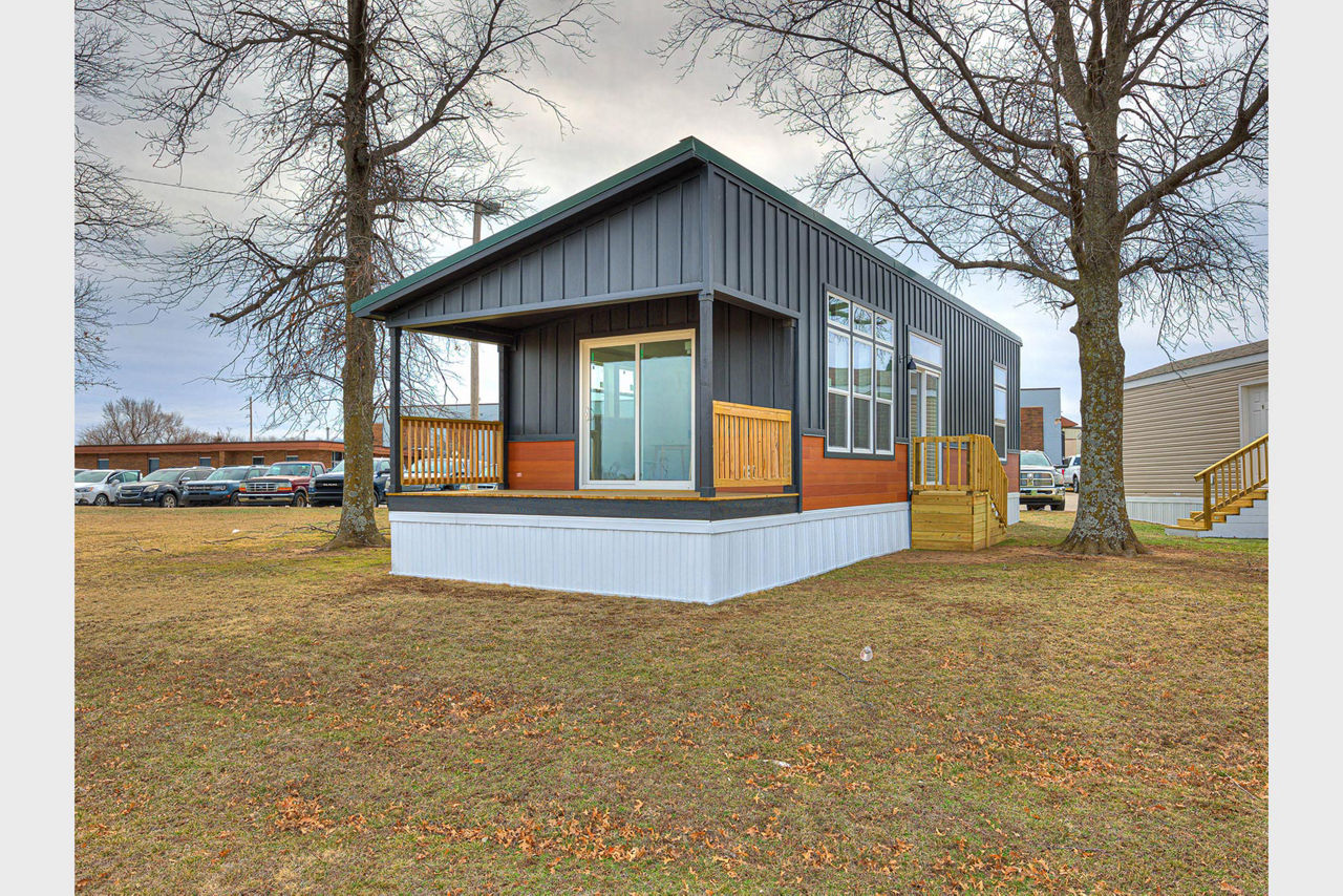 An image of a small manufactured home in Florissant